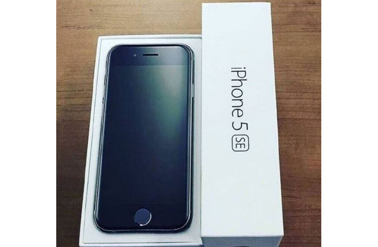 Apple iPhone 5SE